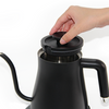 El fabricante de YUEKON modificó para requisitos particulares la caldera eléctrica del cuello de cisne de la tetera del acero inoxidable del negro del logotipo