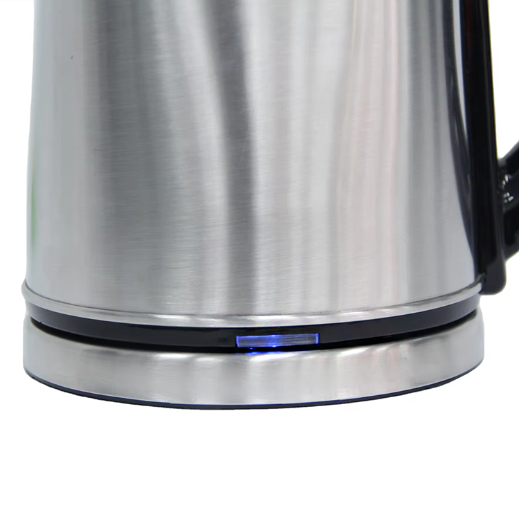 Precio de fábrica Acero inoxidable 1.6L Gran capacidad Fácil de limpiar Nuevo modelo de diseño para hervidor eléctrico
