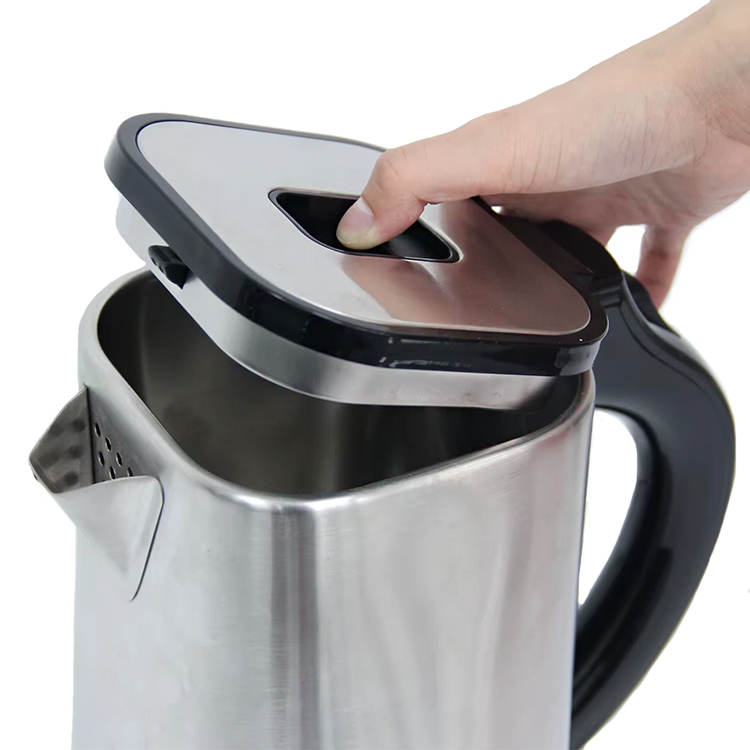 Precio de fábrica Acero inoxidable 1.6L Gran capacidad Fácil de limpiar Nuevo modelo de diseño para hervidor eléctrico